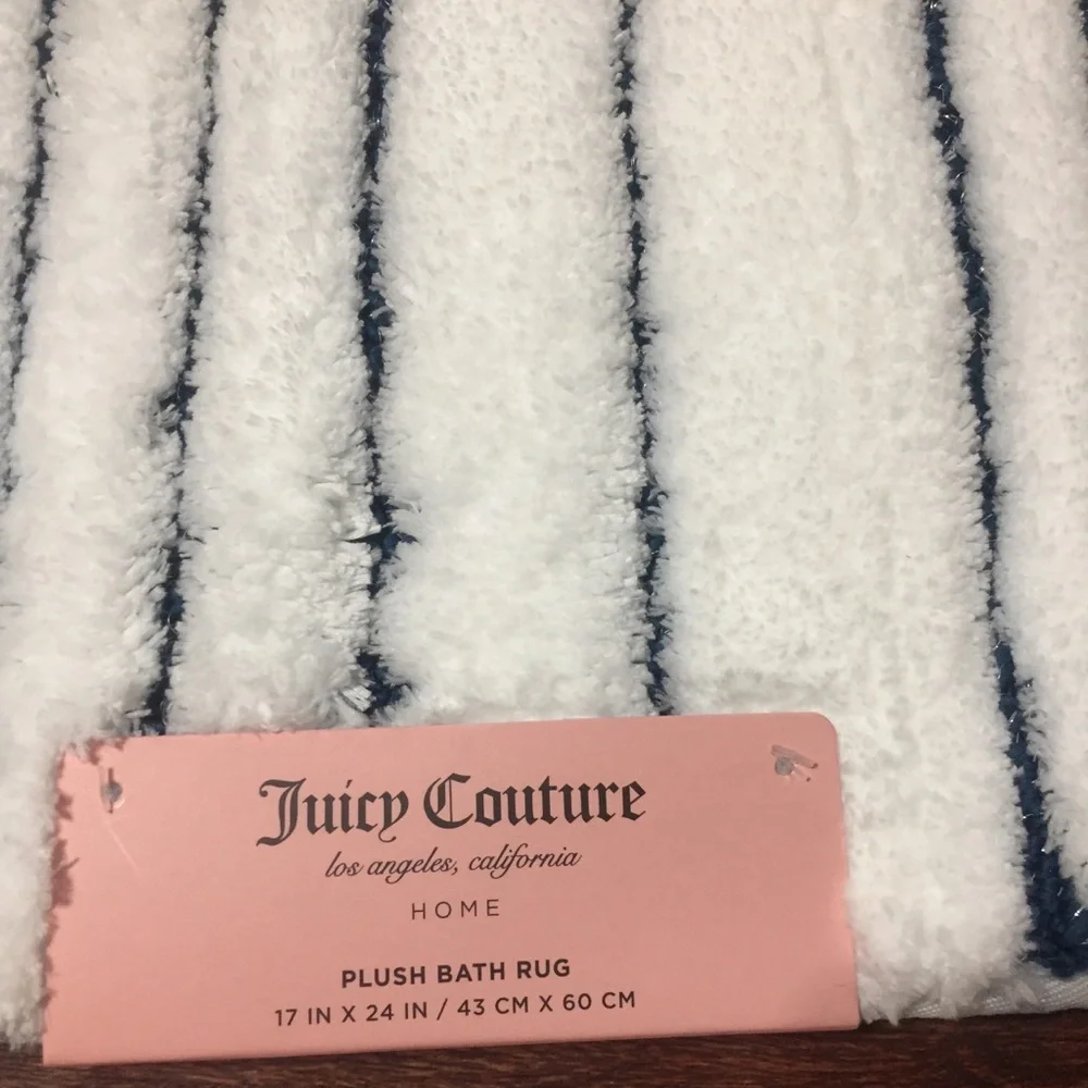 Juicy Couture Bath rug, NWT